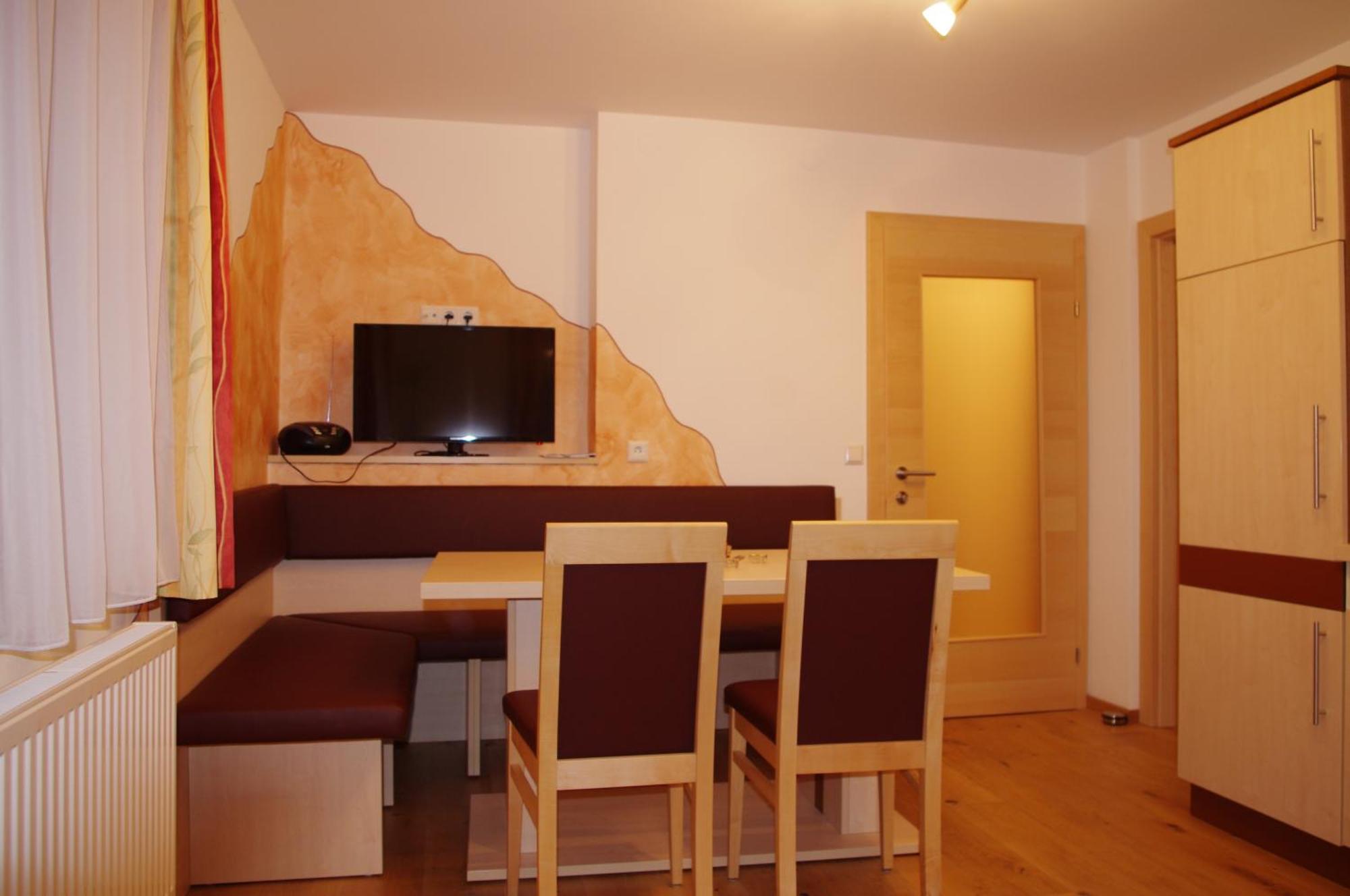 Ferienwohnung Ulnhof Mariapfarr Zimmer foto